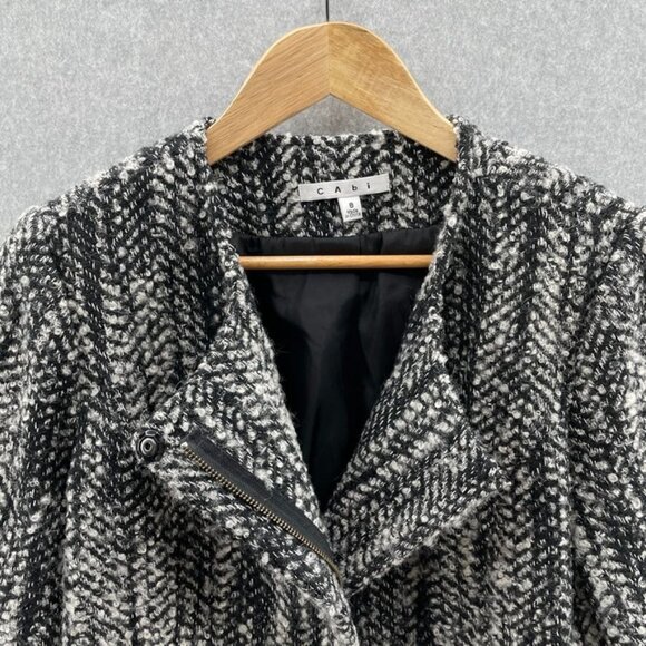 cAbi Over the Moon Tweed Jacket Womens 8 Black Gray Asymmetrical Zip Wool Blend - Picture 2 of 8